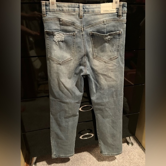 Kendall + Kylie, Size 27, super cute distressed, light blue denim, skinny jeans - Picture 2 of 3